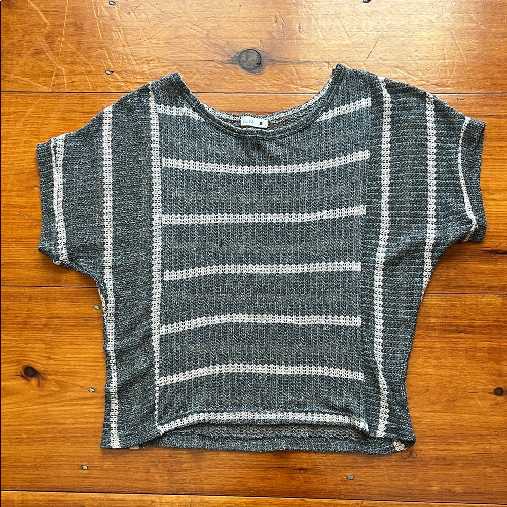 Mine sweater tee
